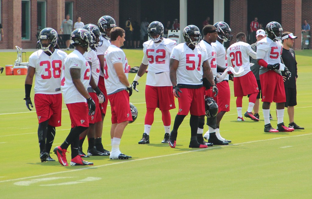 Falcons linebackers Atlanta Falcons training camp, 2013 Thomson20192 Flickr