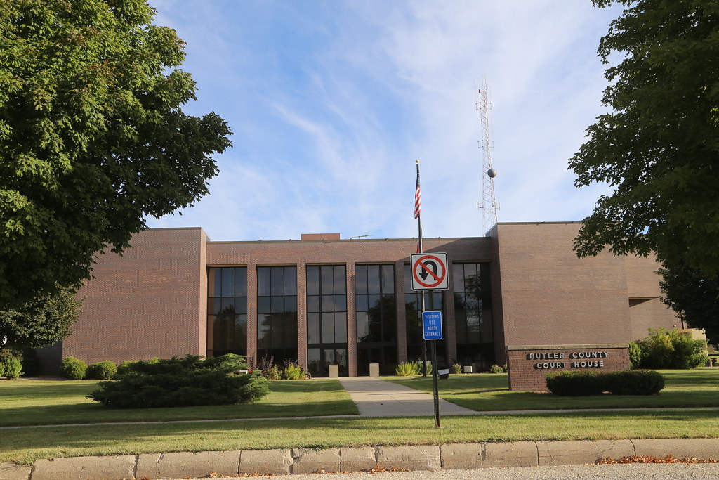 Allison Iowa, County Courthouse, Butler County IA a photo on Flickriver