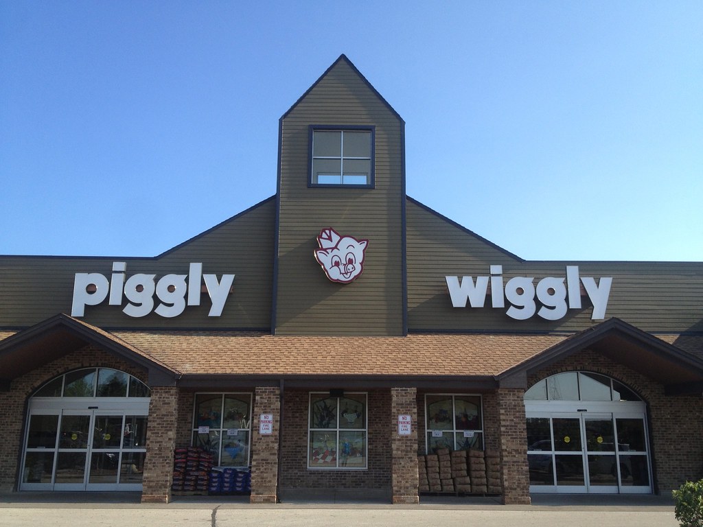 Piggly Wiggly Grocery Store Exterior Lynn Friedman Flickr