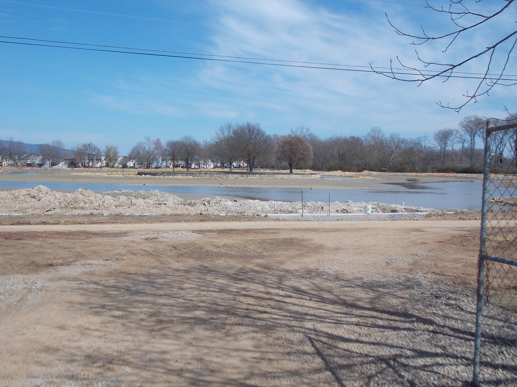 Work on Oxford LakeOxford, Al. Lamar Flickr
