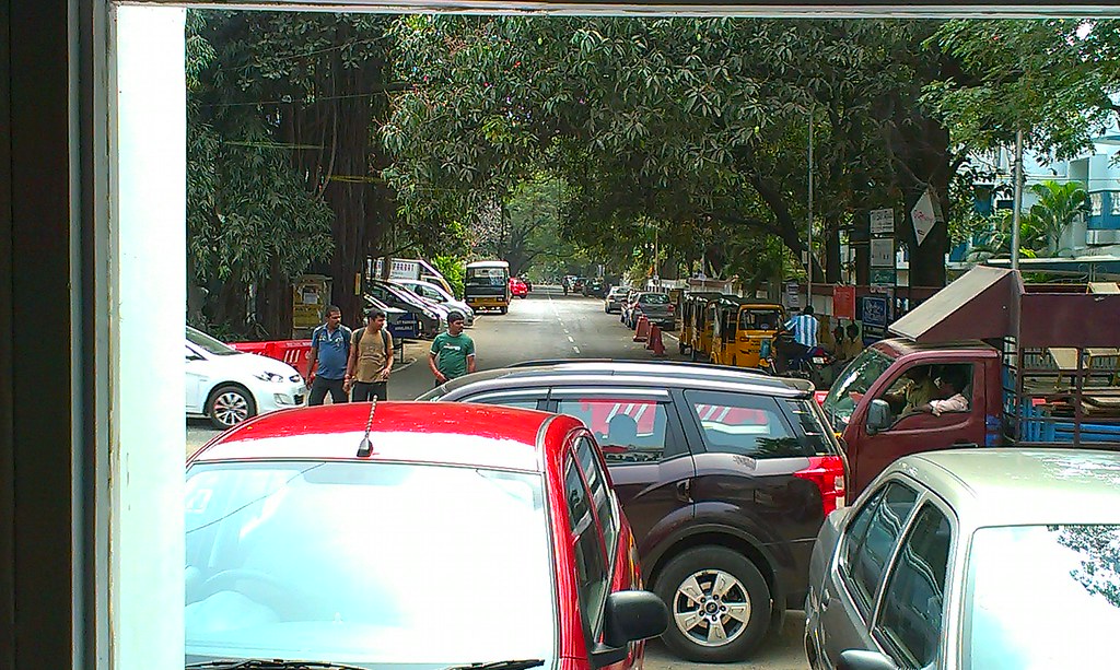 Quiet Sunday streets, Harrington Road, Chetpet, Chennai Flickr