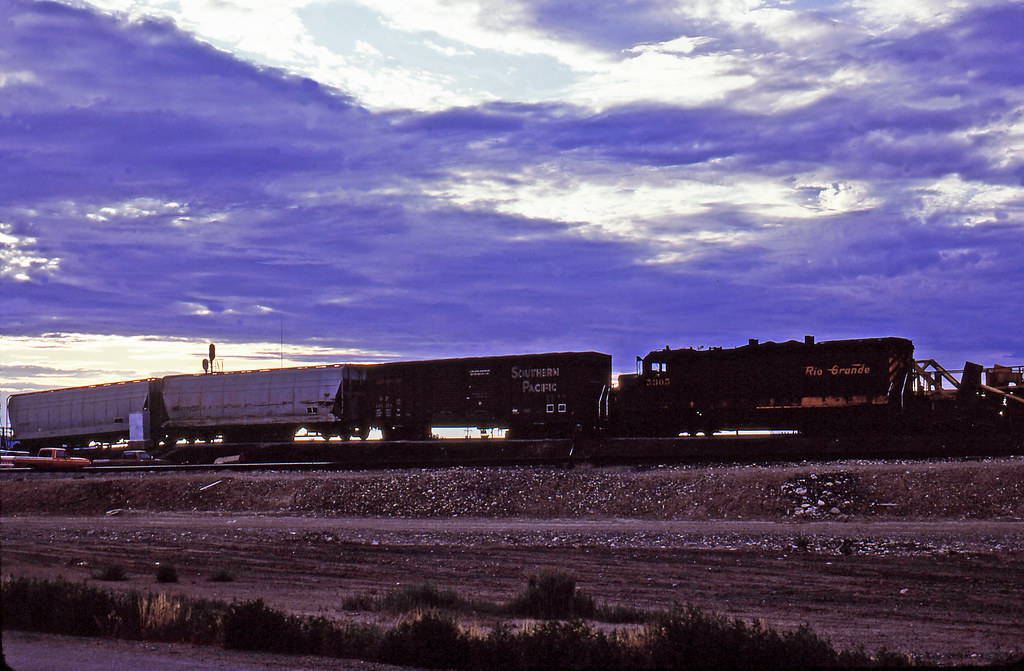 D&RG Hump Yard Grand Junction Colorado 1984 The sun was ju… Flickr