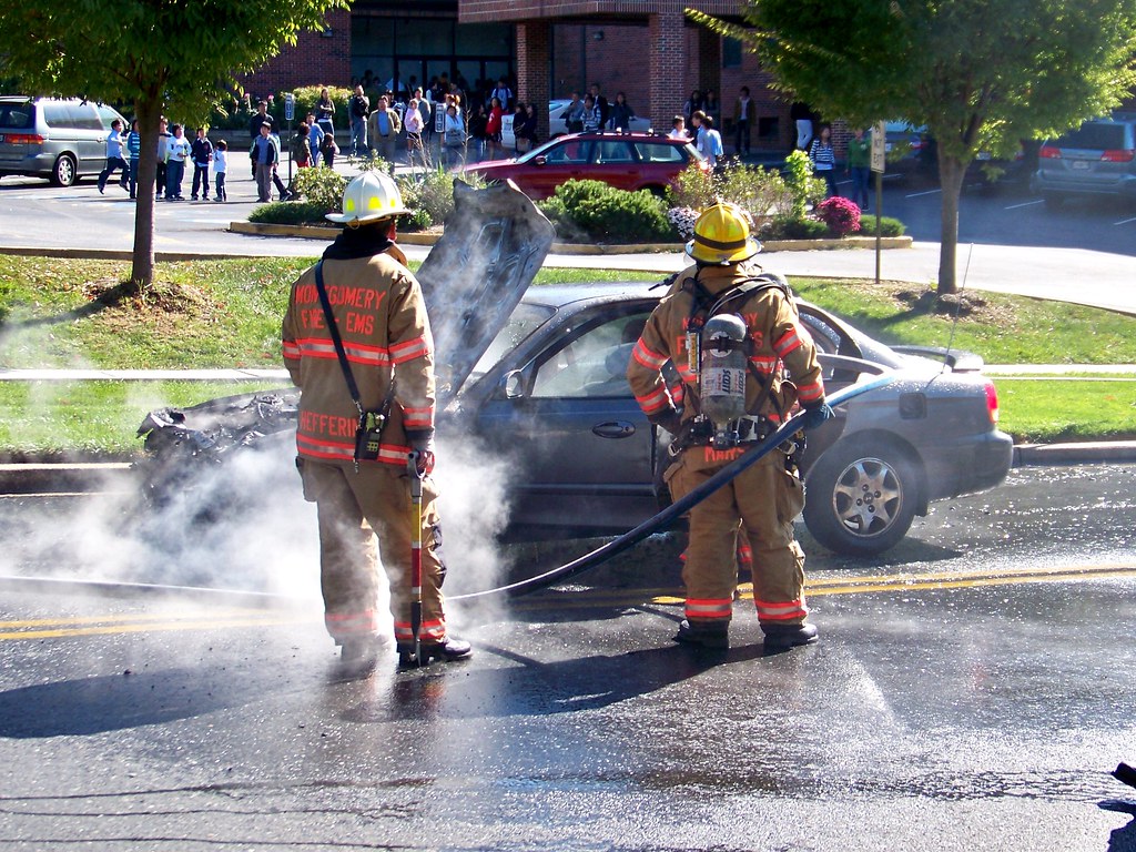 Car fire in Aspen Hill, Maryland [02] a photo on Flickriver