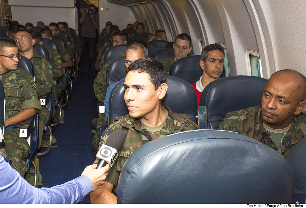 Entrevista com Militar da tropa da Base Aérea de Boa Vista… Flickr