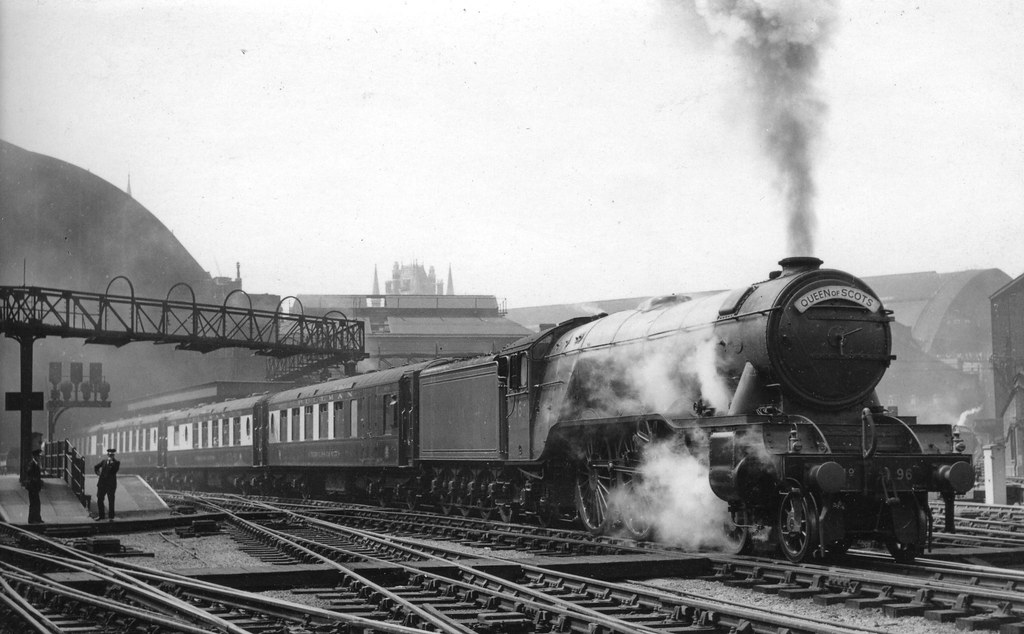 A3 60096 PAPYRUS ON THE "QUEEN OF SCOTS" PULLMAN CARRIAGED… Flickr