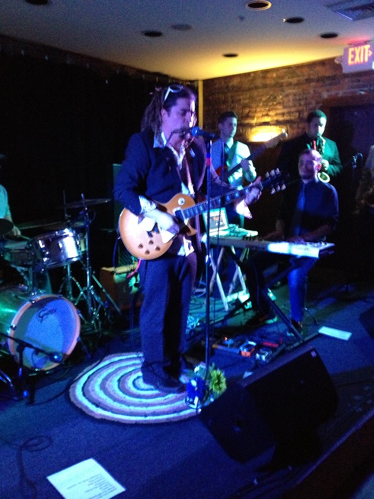 FAKE FLOWERS REAL DIRT Billy D William Fake Flowers Real Dirt Flickr