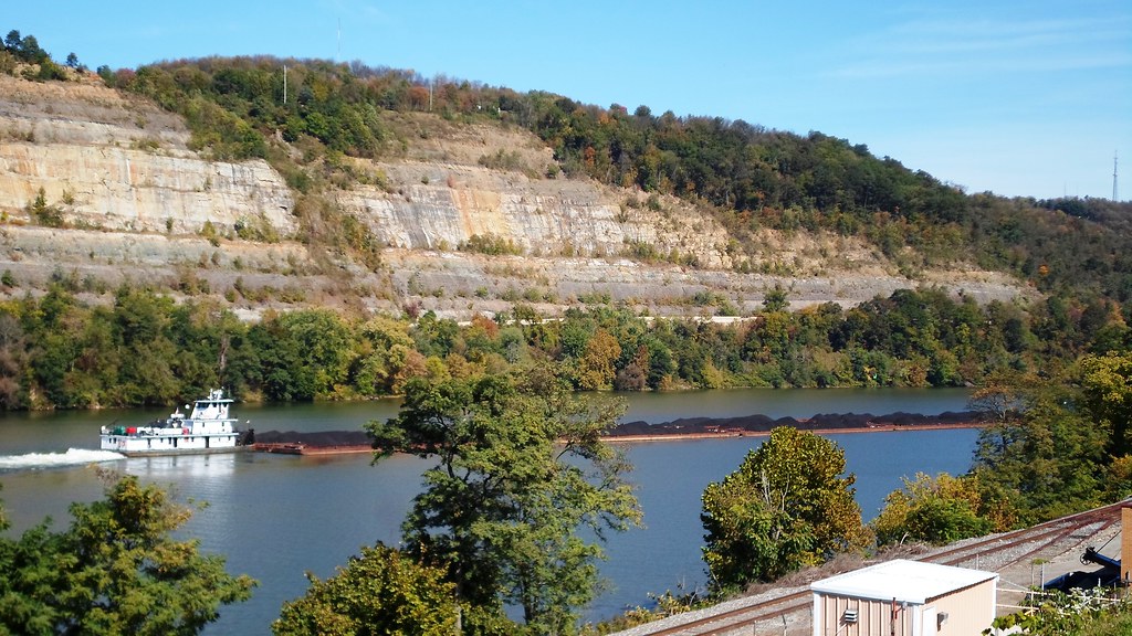 Coal Barges on the Upper Ohio River, Newell West Virginia,… Flickr