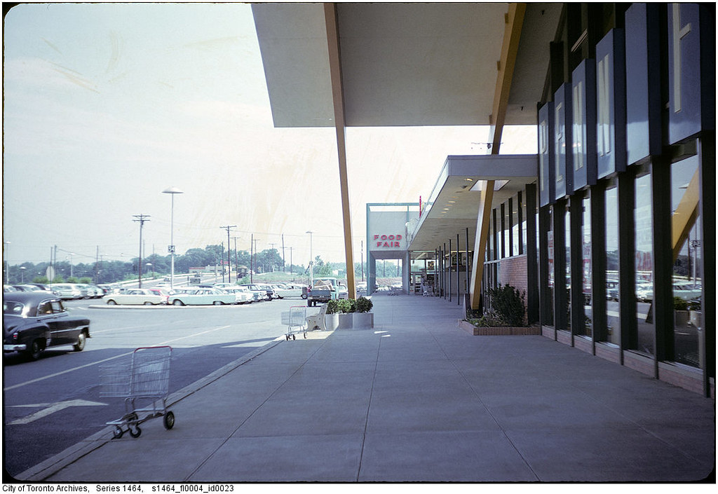 Bergen Mall Shopping Centre in New Jersey 1962 Mr T.O. Flickr