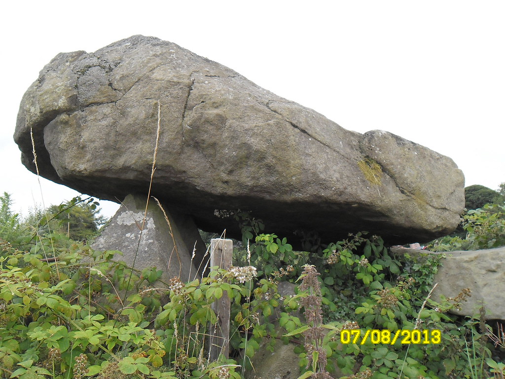 GREENGRAVES DOLMEN (Kempe stones) Greengraves Road, Dundon… Flickr