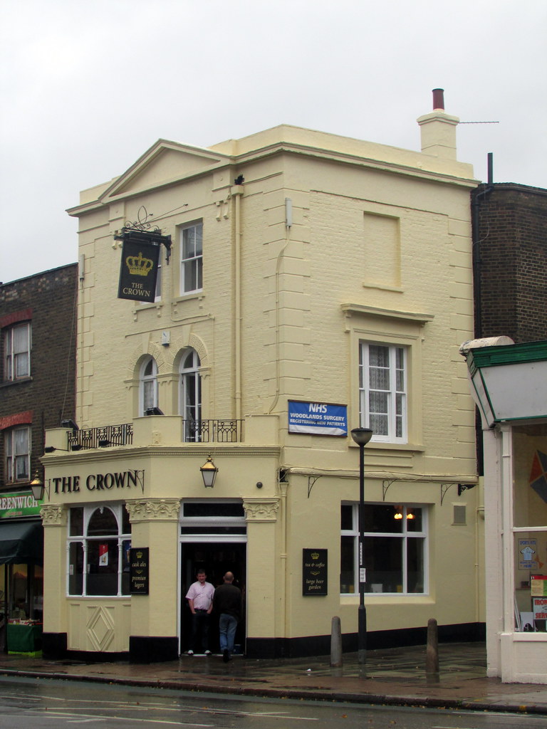 The Crown Trafalgar Road, Greenwich. Reading Tom Flickr