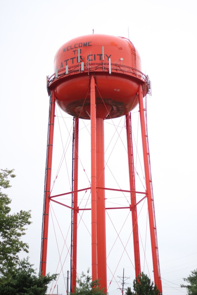 Aug 4, 201325 Platte City water tower Rick Frazier Flickr