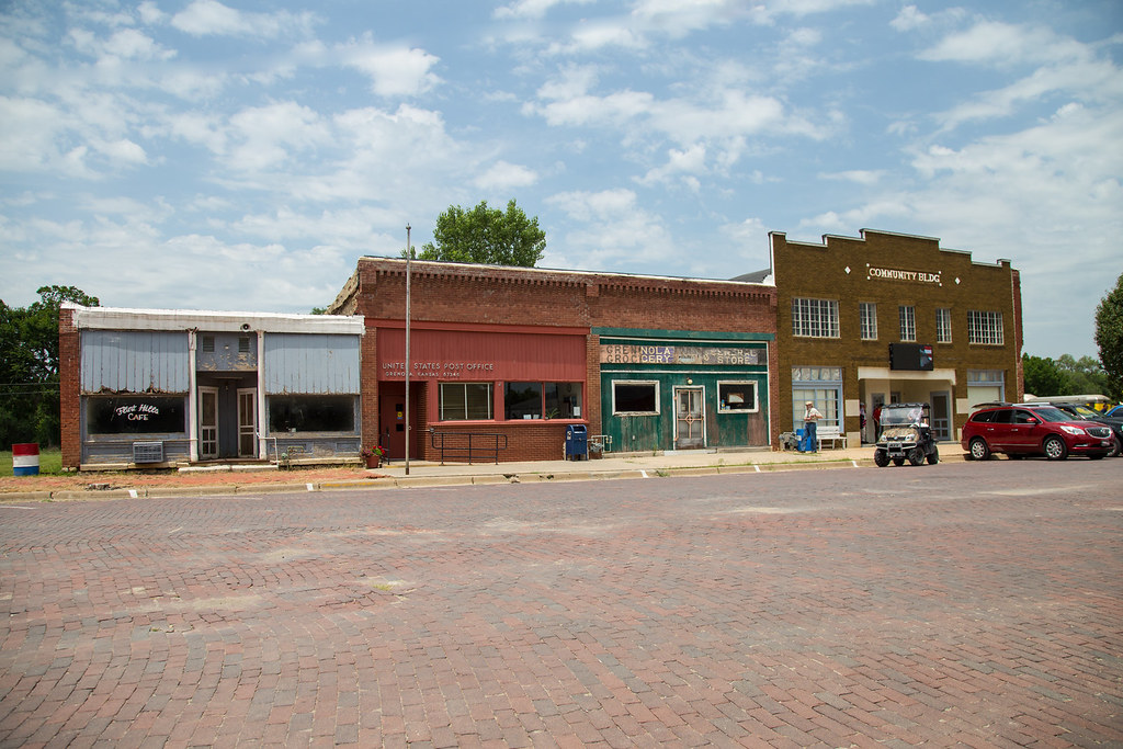 Downtown Genola Kansas We stopped in Grenola Kansas for lu… Flickr