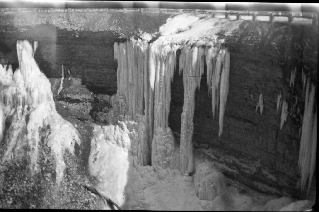Devils Punch Bowl Hamilton, Ontario 1972 Devils Punch Bo… Flickr