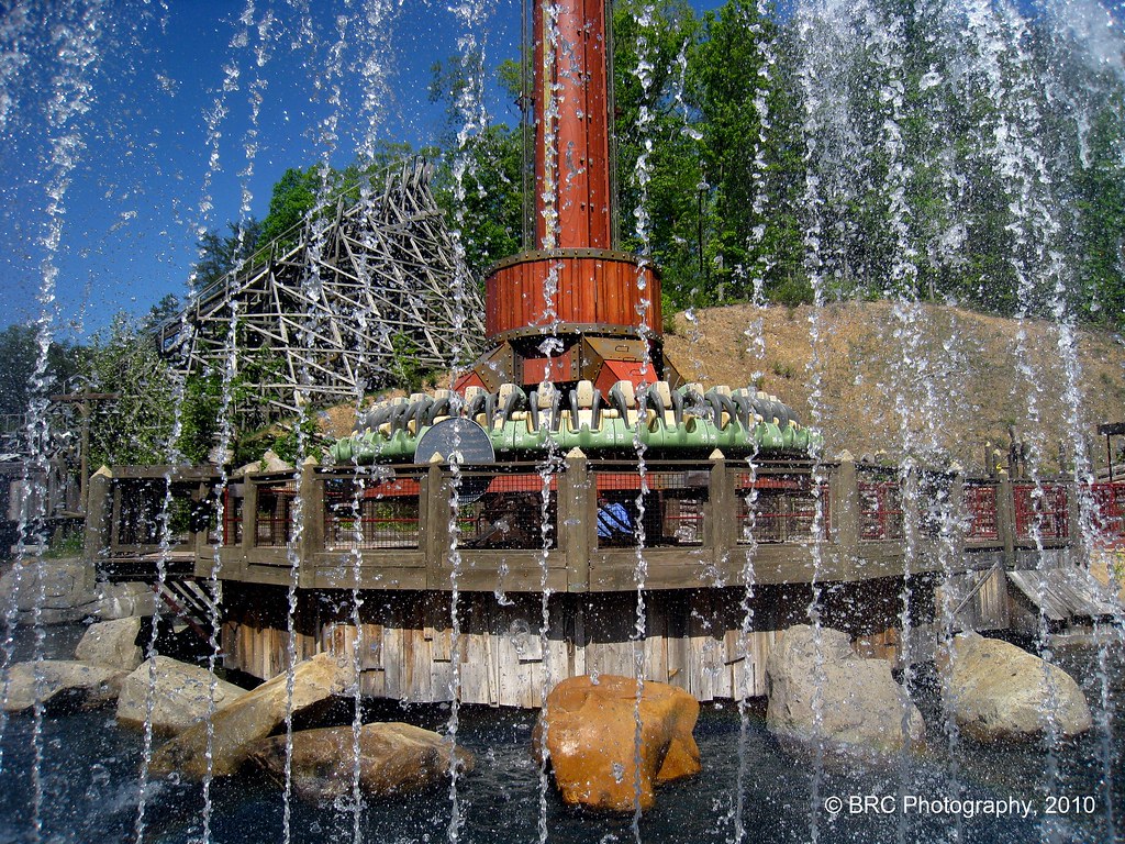 Timber Tower (closed) Dollywood Pigeon TN 2010 Flickr