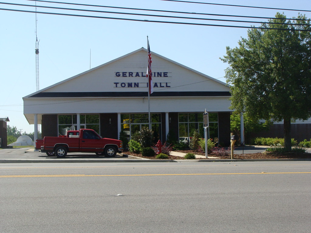 Geraldine, Al. Town Hall 2010 Population896 Lamar Flickr