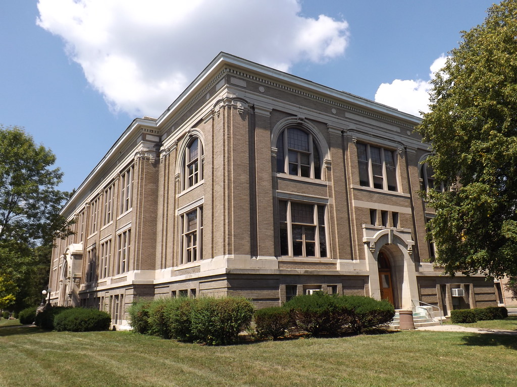 Washington Court HouseWashington School (OHPTC) Ohio Redevelopment