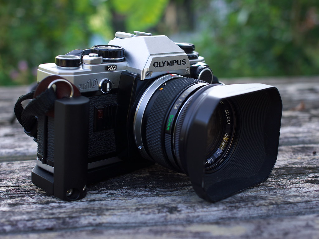 Olympus OM10 in 內灣 Ricoh GXR+Ricoh A12 33/2.5 Macro