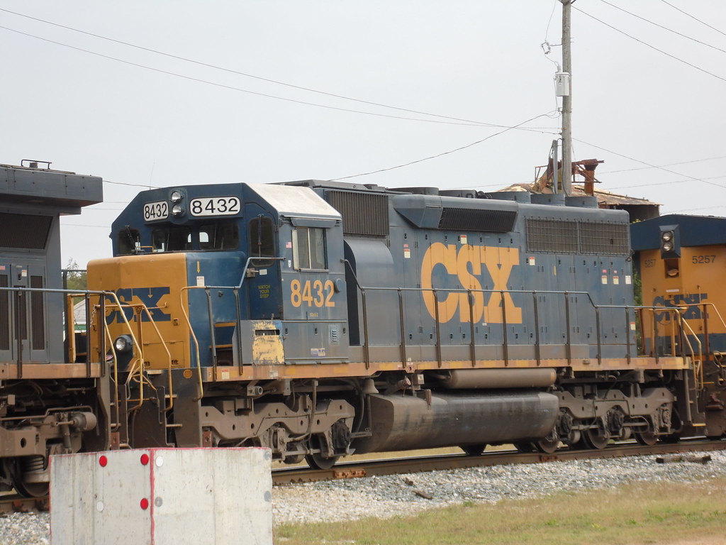 CSX 8432 SD402 HANOVER, PA Coolcat4333 Flickr