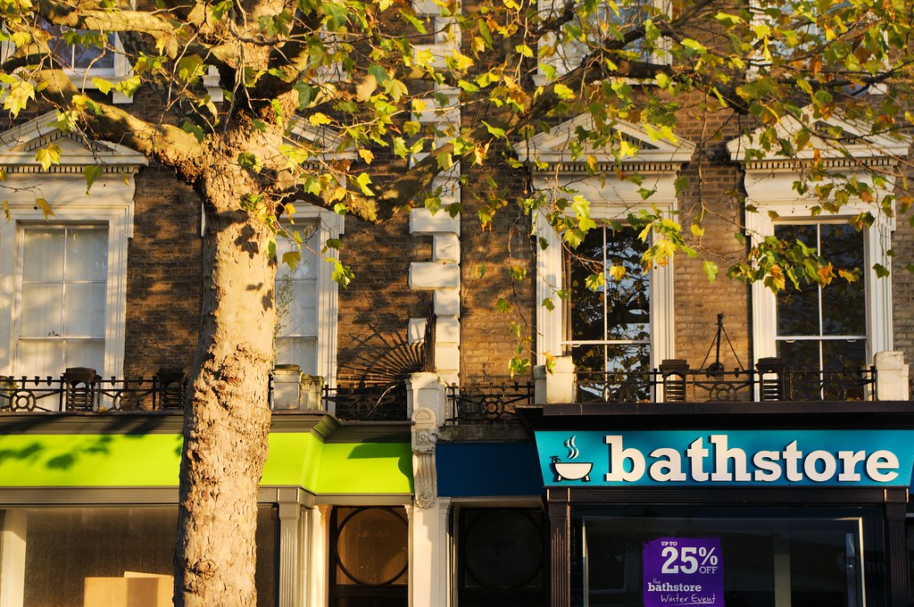 Colour Hammersmith, London, UK Mac McCreery Flickr