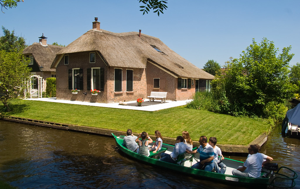 giethoorn holland 2011 piotr iłowiecki Flickr