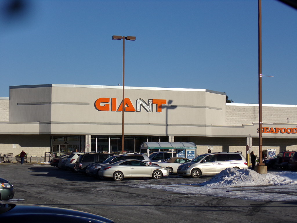 GIANT 028 LANCASTER, PA GIANT 028 235 N. RESERVOIR ST LA… Flickr
