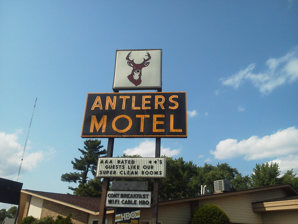Antlers Motel_Eau Claire WI BSA Photos Flickr