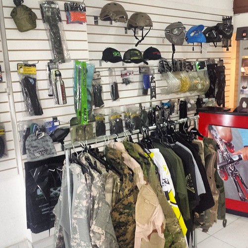 Tienda de paintball GXSCALI Estamos en la paso ancho con 6… Flickr