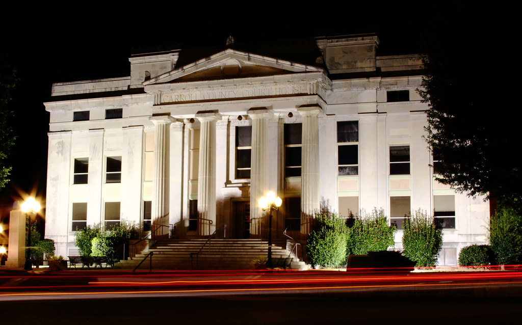 Downtown Huntingdon, TN Kathryn Adams Flickr