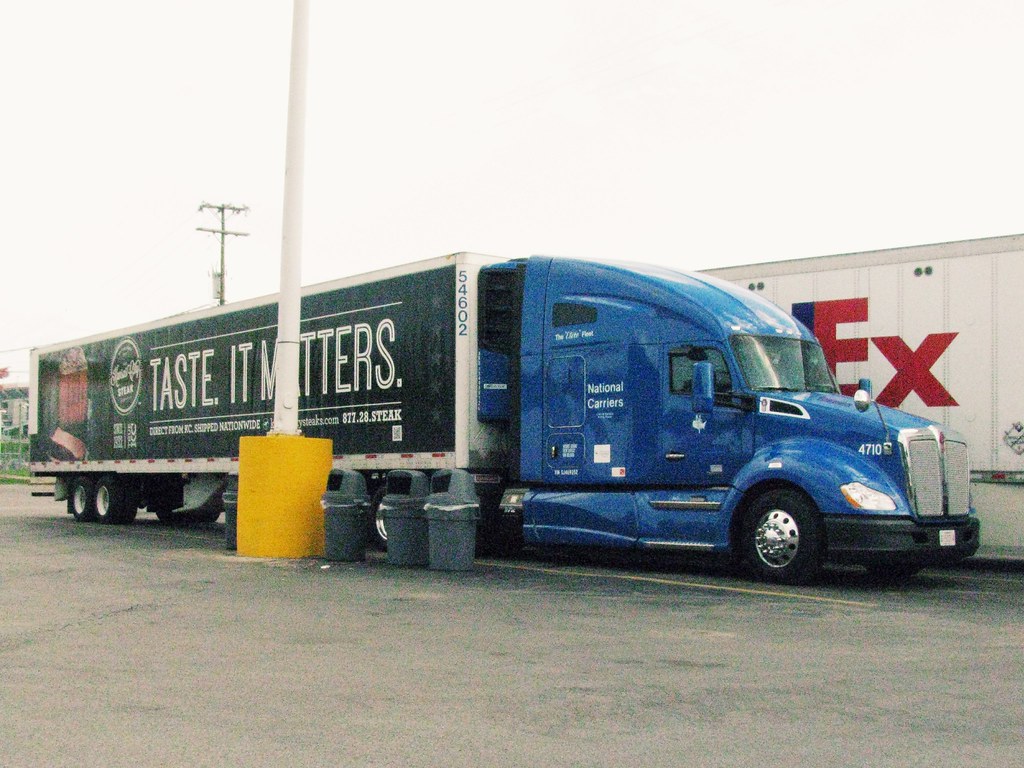 National Carriers T680 with Kansas City Steaks reefer Flickr