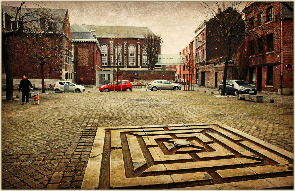 Place SainteBarbe, Outremeuse, Liège, Belgium Le charme v… Flickr