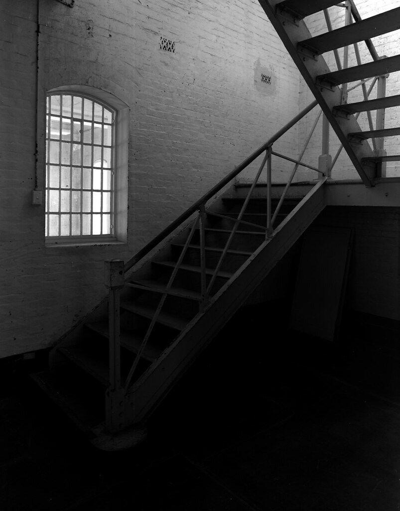 Dark Corners ZWard, Glenside polyglot Flickr