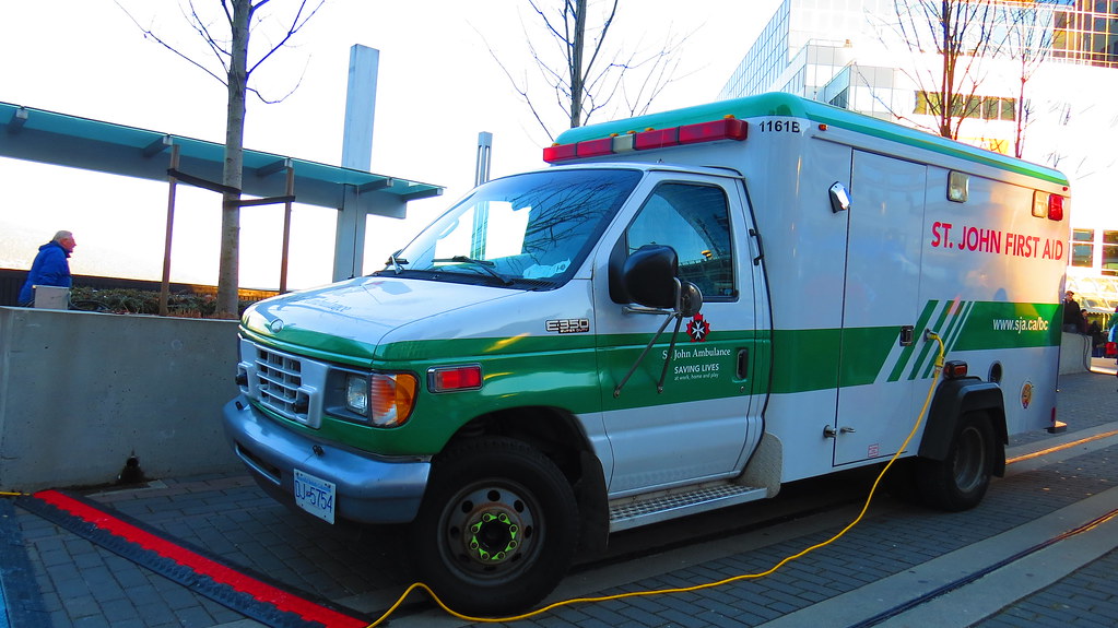 St John Ambulance / Ambulance SaintJean British Columbia Emergency