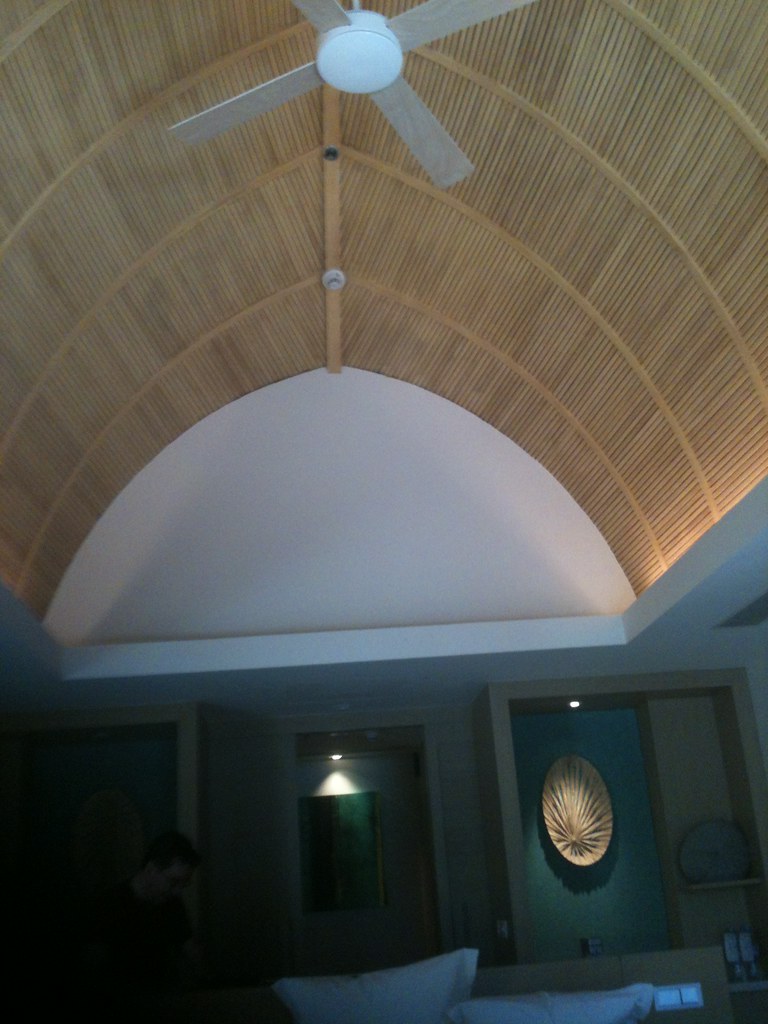 ourcrazypoolsuiteatrennasancephuketresort_828532147… Flickr