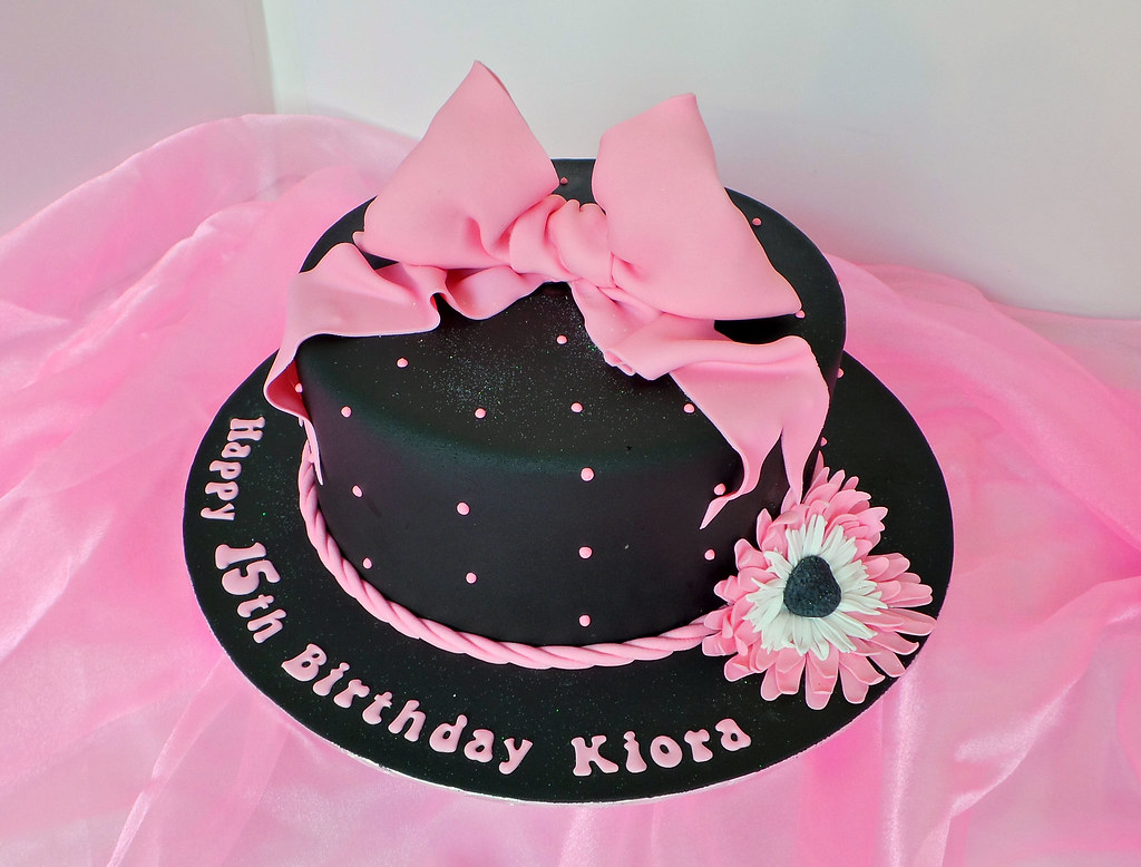 Black and pink girls birthday cake Design was brought in b… Flickr