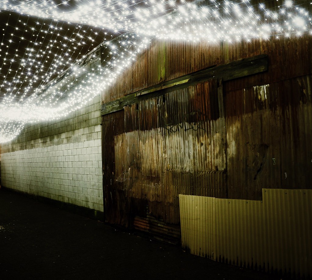Christmas Lights & Decor at Granville Island...3 Railspur … Rosey