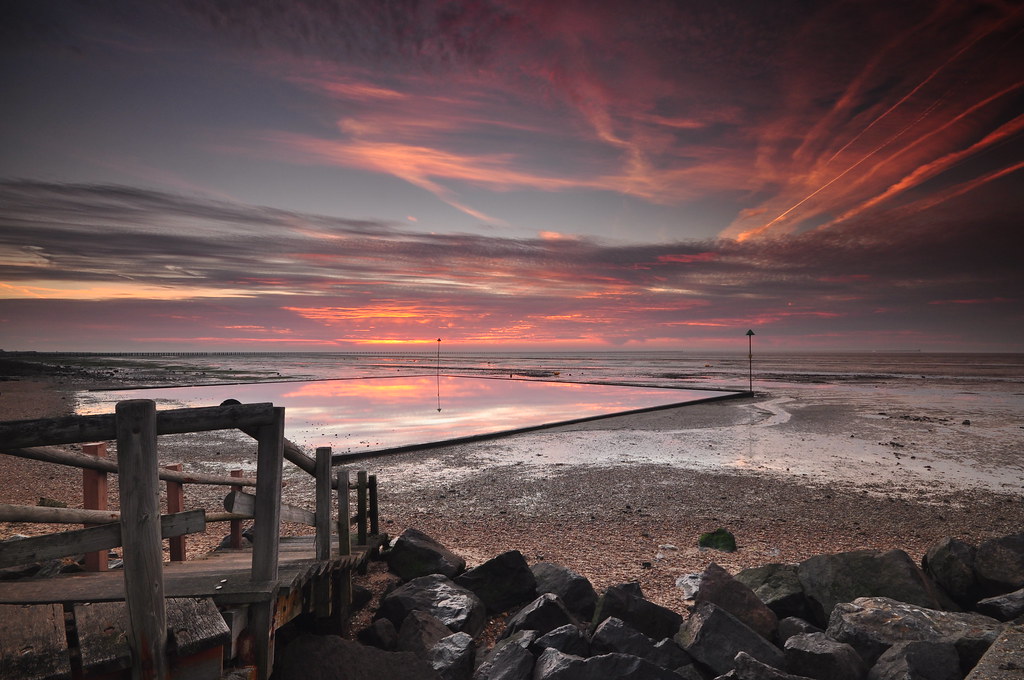 Essex Shoebury East beach early morning Dave Knight Flickr