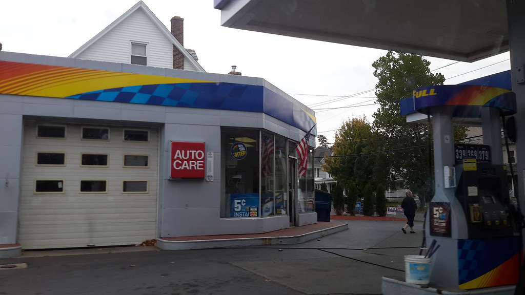Sunoco Schenectady, NY A Sunoco gas station at 1501 Unio… Flickr