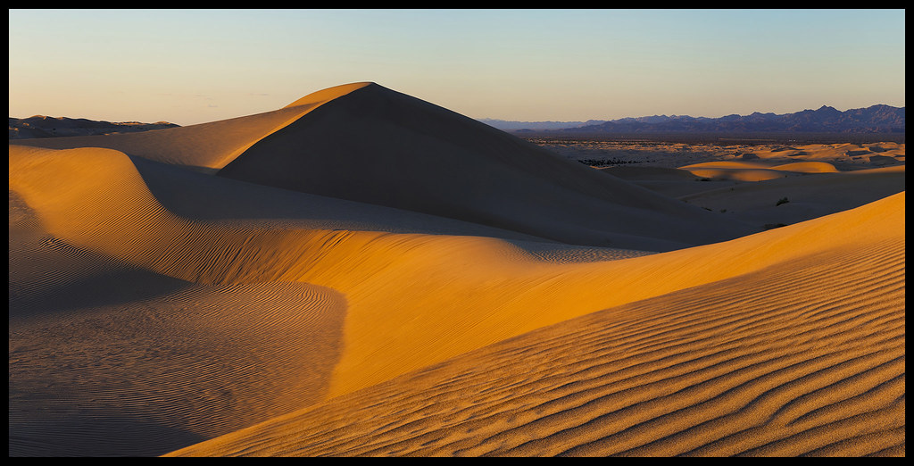 Algodones Dunes Took the two hour drive to check out these… Flickr