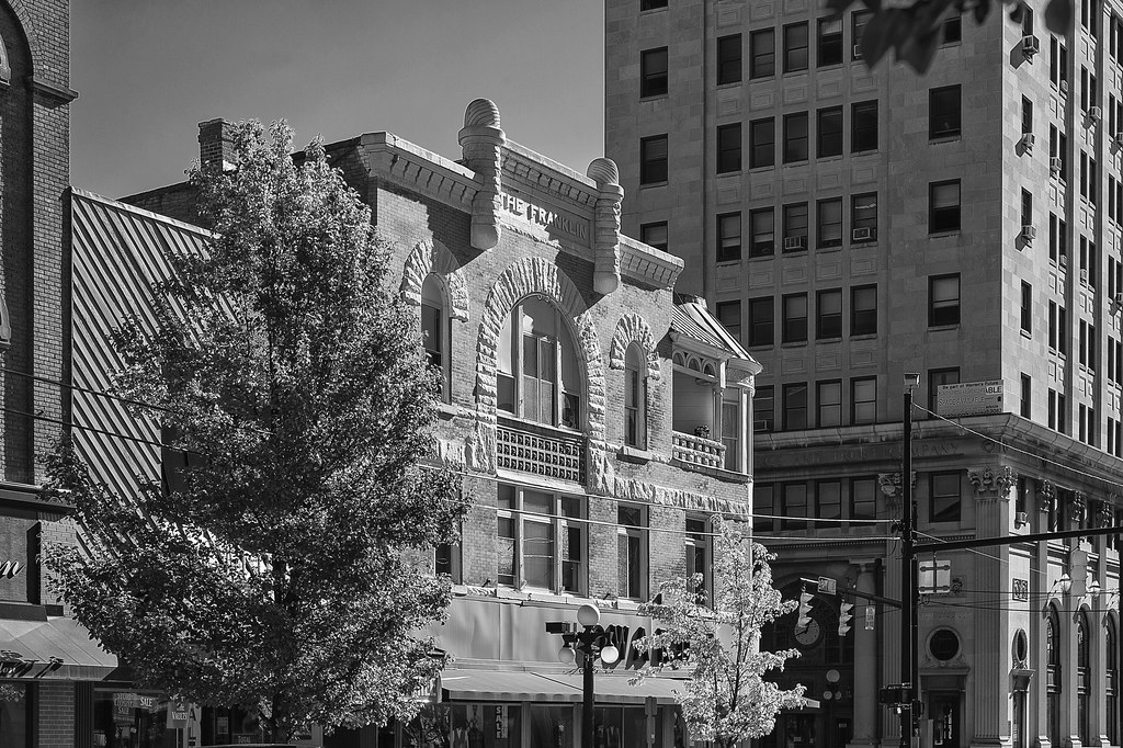 Downtown Warren, Ohio USA The Franklin Building is in the … Flickr