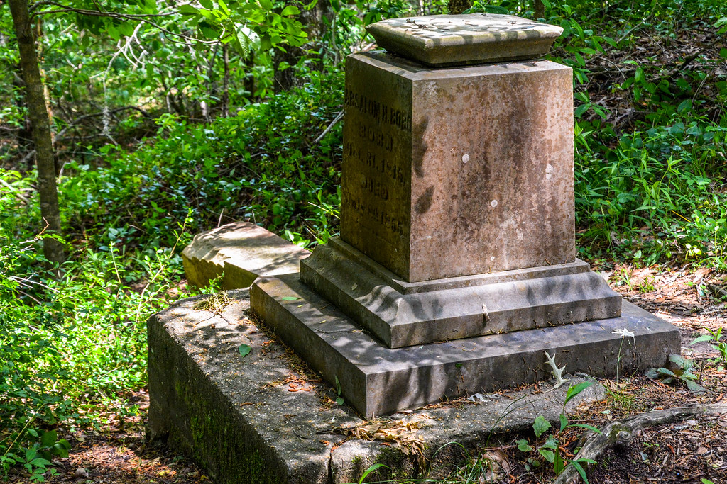 Rocky Springs Cemetery We stopped at Milepost 54.8 on the … Flickr