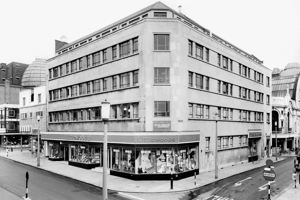 'Littlewoods' store, Church Street/Coronation Street, Blac… Flickr