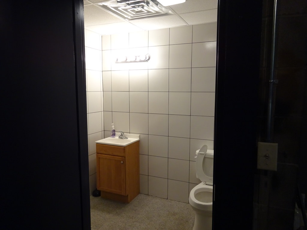 Allied Discount Tire 8 renovation complete 122014 Flickr