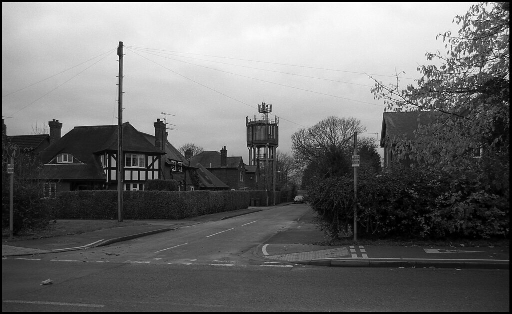 Ash Grove Water Tower The water tower, now used as a commu… Flickr