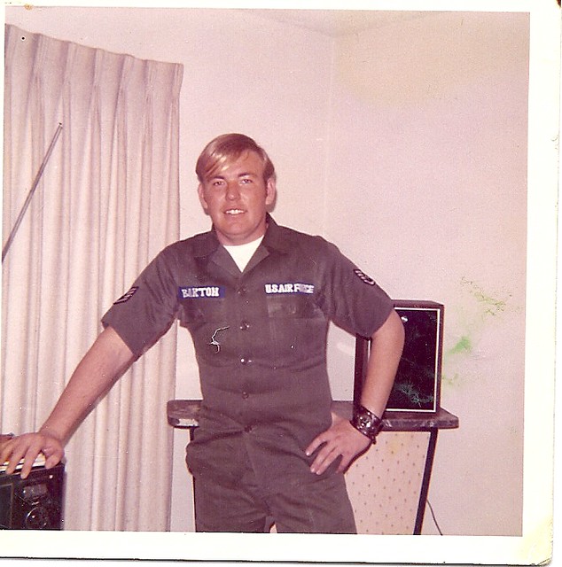 Scan_Pic0254 RONALD BARTON Flickr