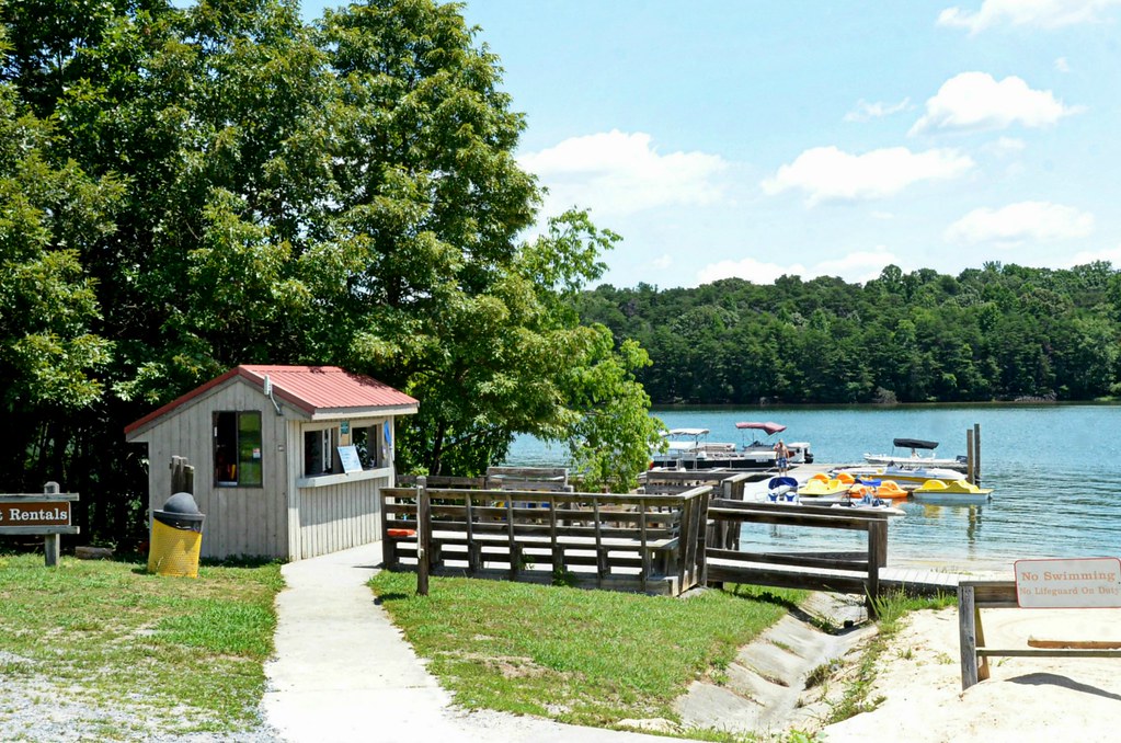 Boat rentals smith mountain lake state park Uploaded by SA… Flickr