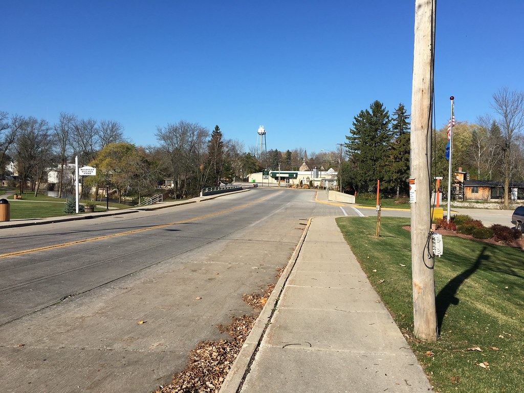 Main Street Bridge Mishicot, WI A view of Main Street jus… Flickr