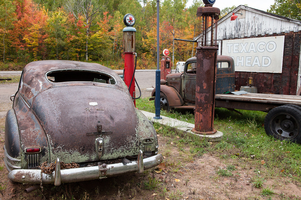 Mason Motors Lots of old, weathered things made Mason Moto… Flickr