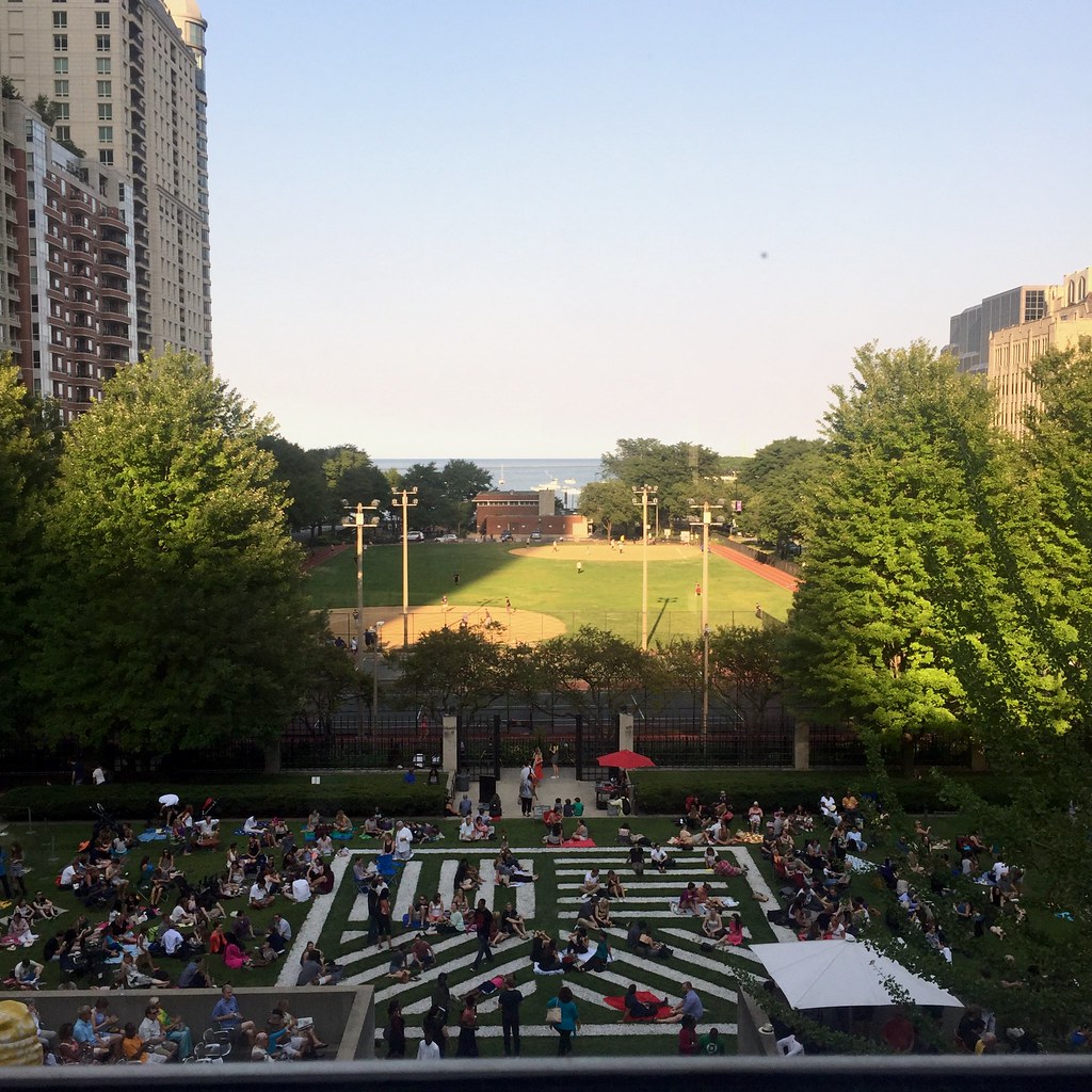 Buena Vista Museum of Contemporary Art, Chicago looking