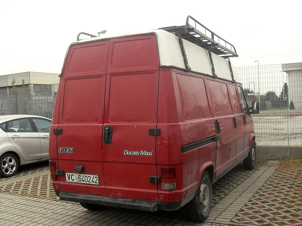 Fiat Ducato Maxi 18 2 5 D 1992 Data Immatricolazione 8 10 Flickr