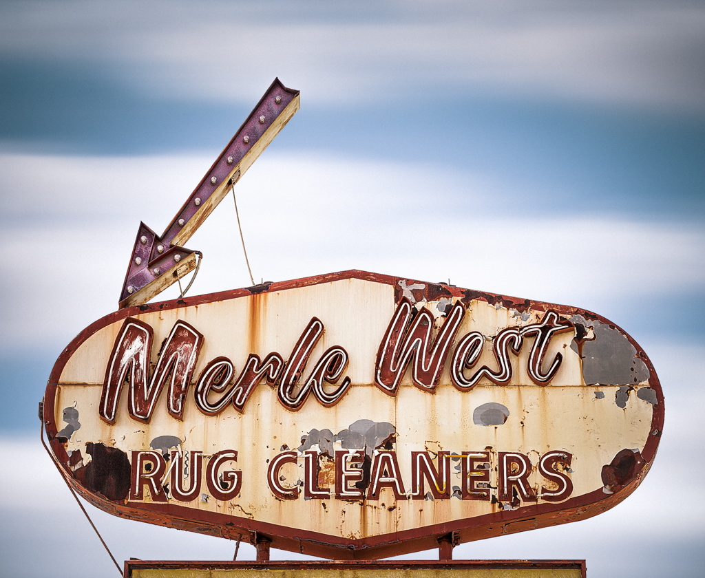 Merle West Rug Cleaners 12430 Whittier Blvd., Whittier, CA… Flickr